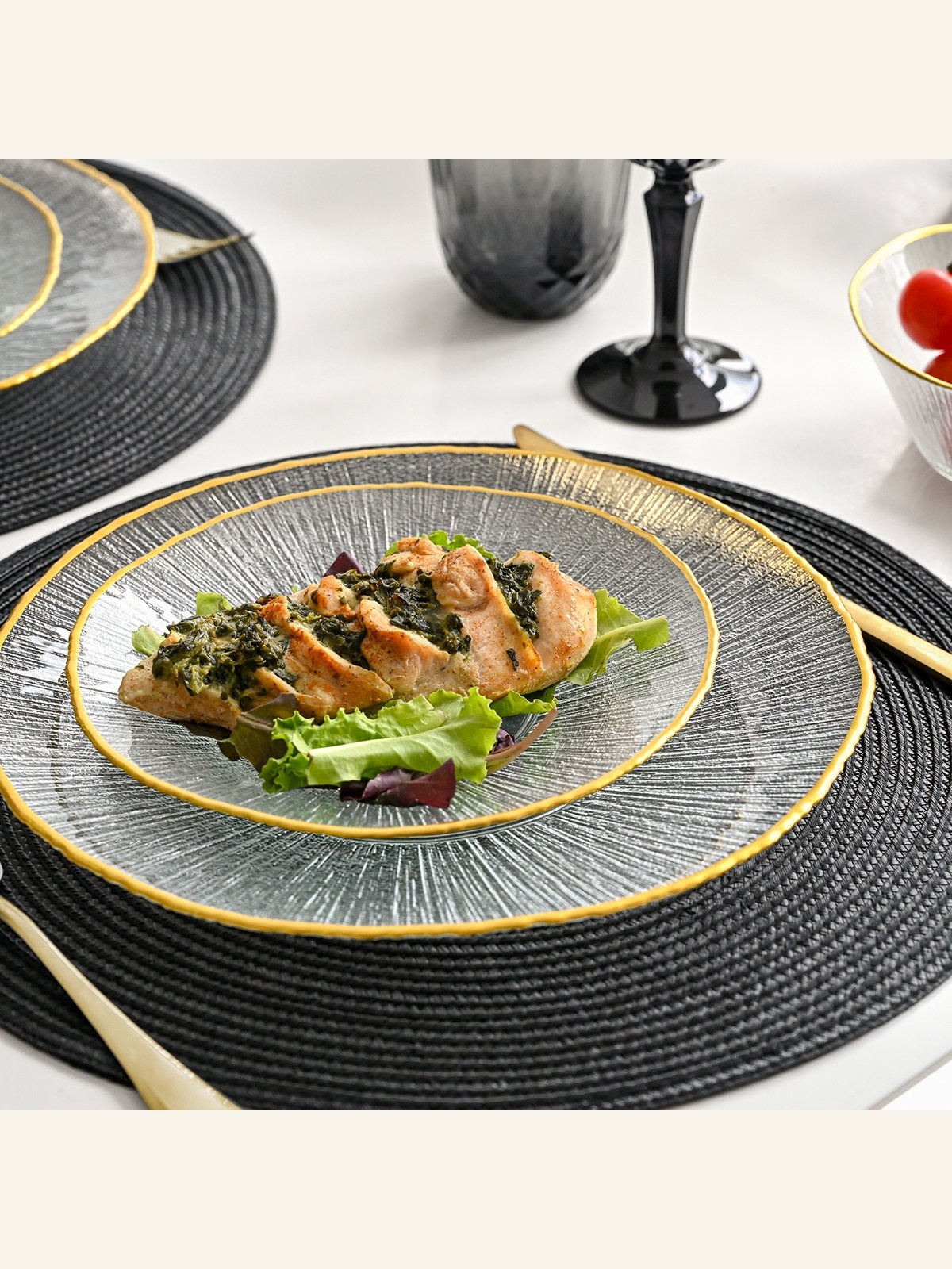 Stylowa przestrzeń restauracji Kavorenth